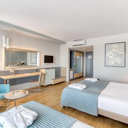 Numa Bay Exclusive Hotel