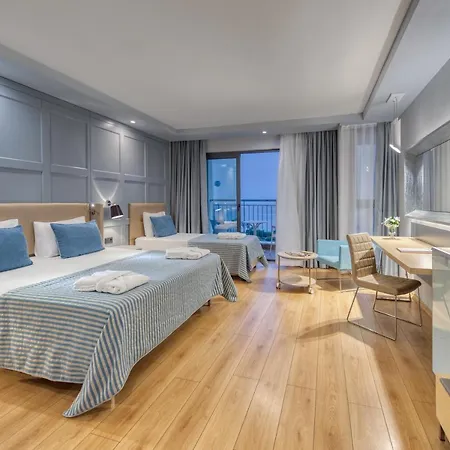 Numa Bay Exclusive מלון 5*