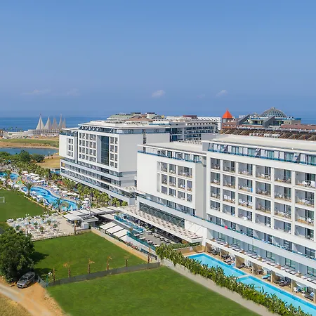 מלון Numa Bay Exclusive 5*